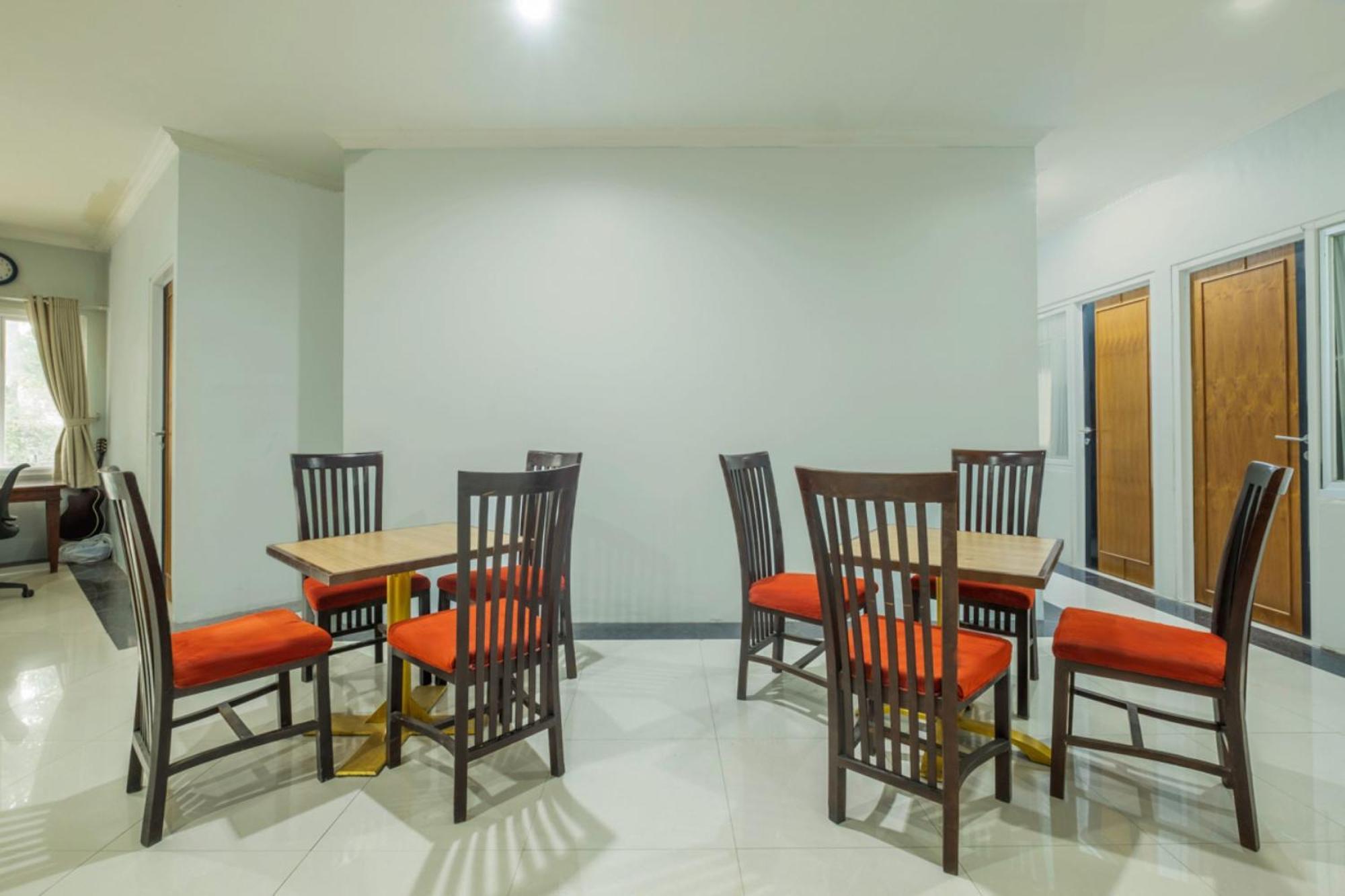 Oyo Living 2195 Al Jazeerah Residence Syariah Bandung Exterior photo